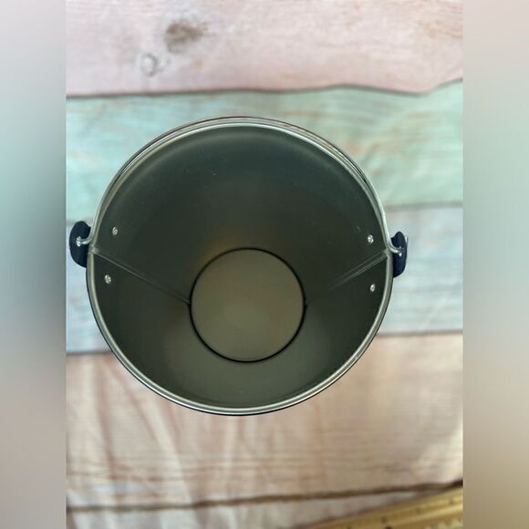 NEW! Small Red Tin Bucket With Stars! 4th of July Decor - Picture 5 of 8